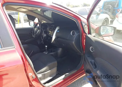 2016 Nissan Versa Note S (Sr)/S Plus/Sl/Sr/Sv z USA, uszkodzony, nr VIN 3N1CE2CP0GL366172